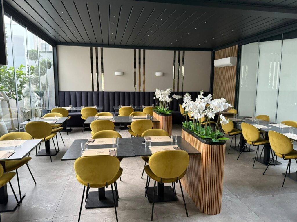 Principala_mobilier comercial